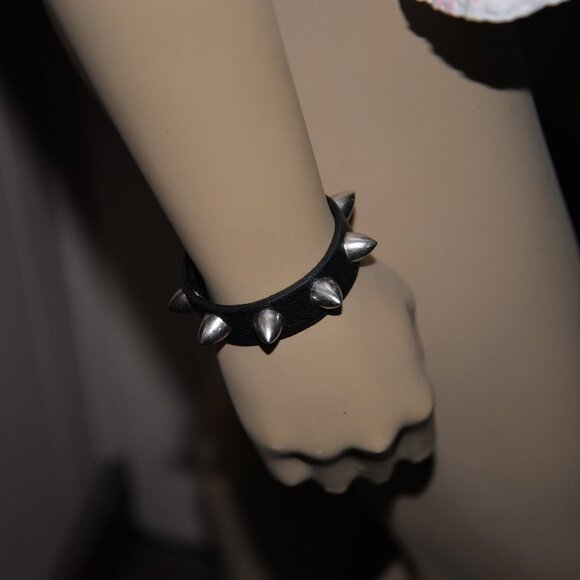 beauty love set grab bag misc lot junk drawer spike bracelet lotion heart bath - Picture 14 of 14